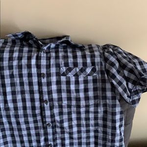 Button down blue short sleeve shirt